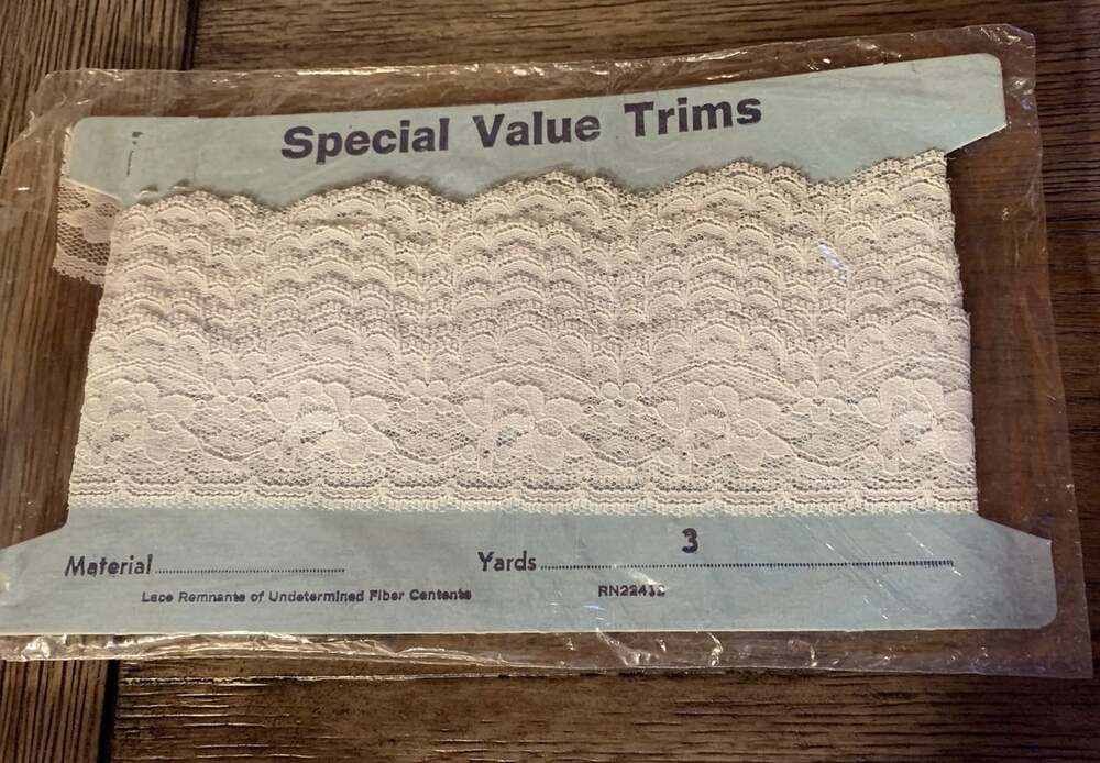 vintage lingerie white lace trim 3 yards